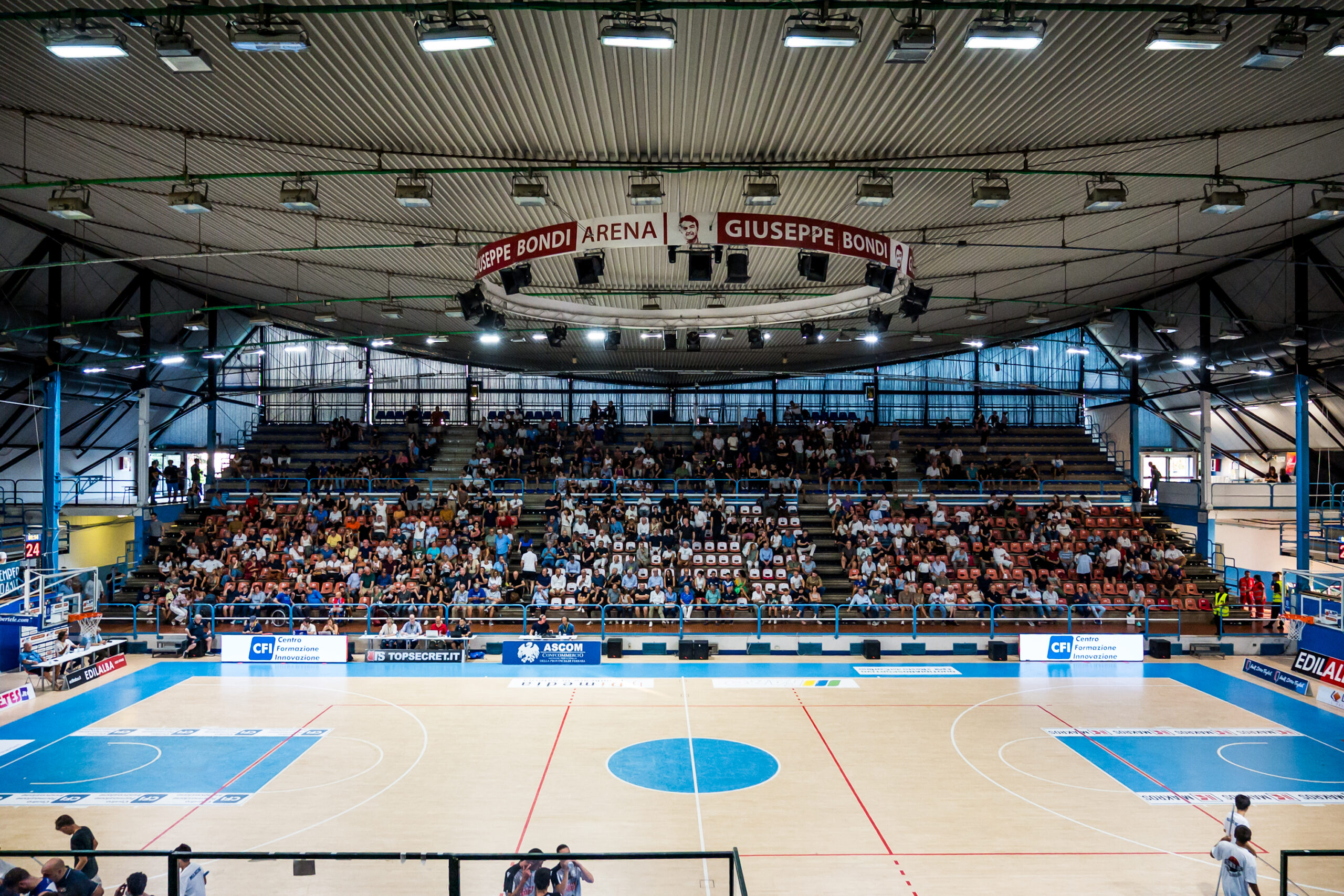 Tutti insieme, per Ferrara